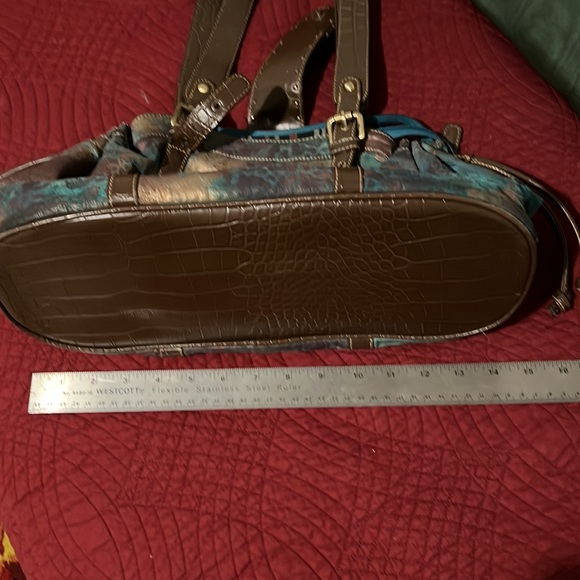 Shariff studio shoulder bag 9”x14” - Picture 5 of 6